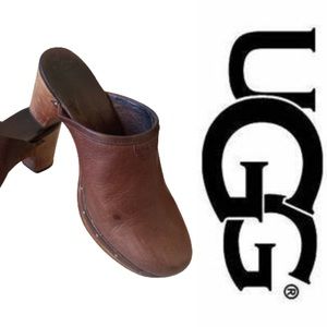 UGG Abbie Leather Clogs -size 8